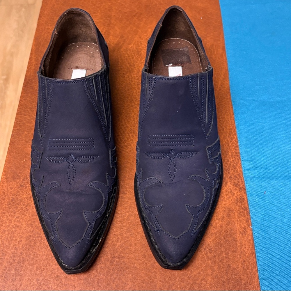 GUESS By GEORGES MARCIANO Navy Blue Suede Ankle Boots -Size 7